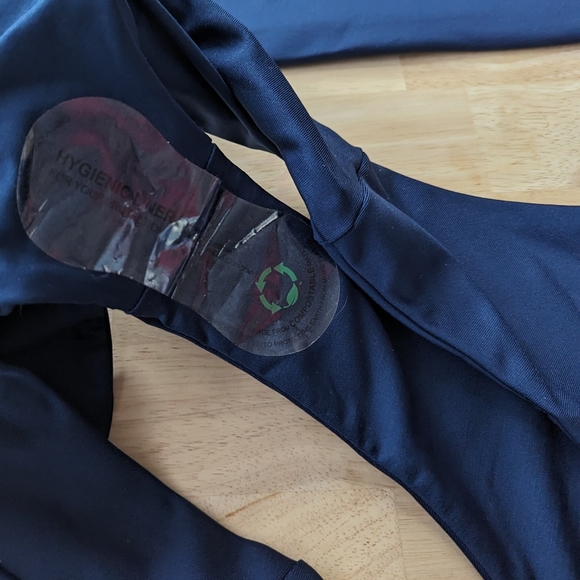 Londre Swimwear Navy Bandeau Top and High Leg Scrunch Bottom Bikini Set - Picture 8 of 8